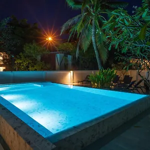 Ton Sai Tropical Island Hotel Phi Phi Islands